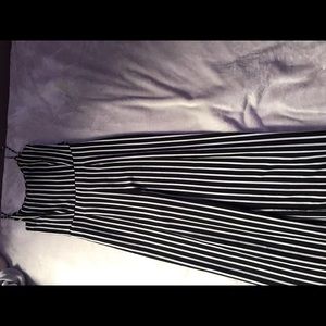 Long black & white stripped pantsuit